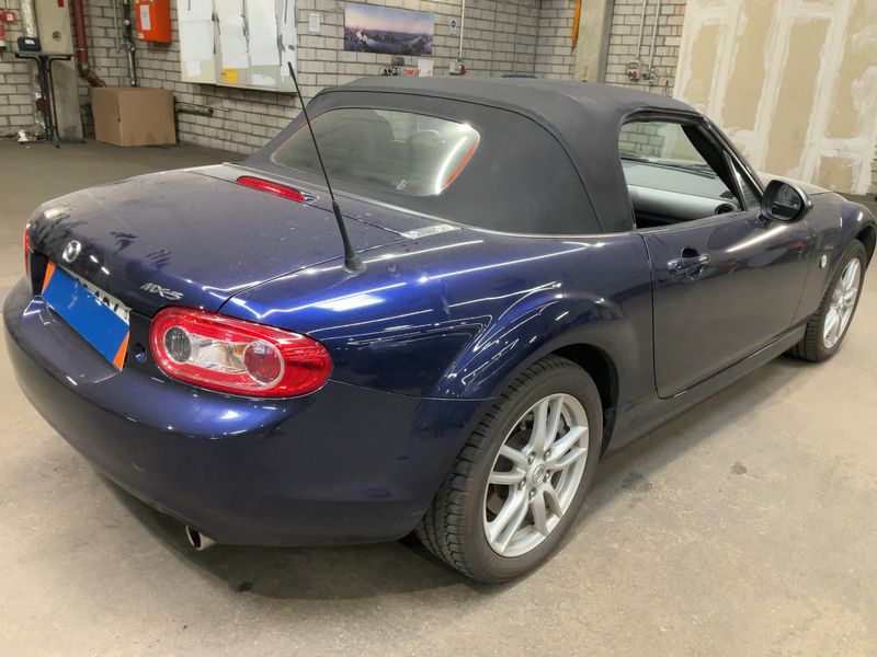 Mazda MX-5 1.8 Center-Line 2010 – снимка 8