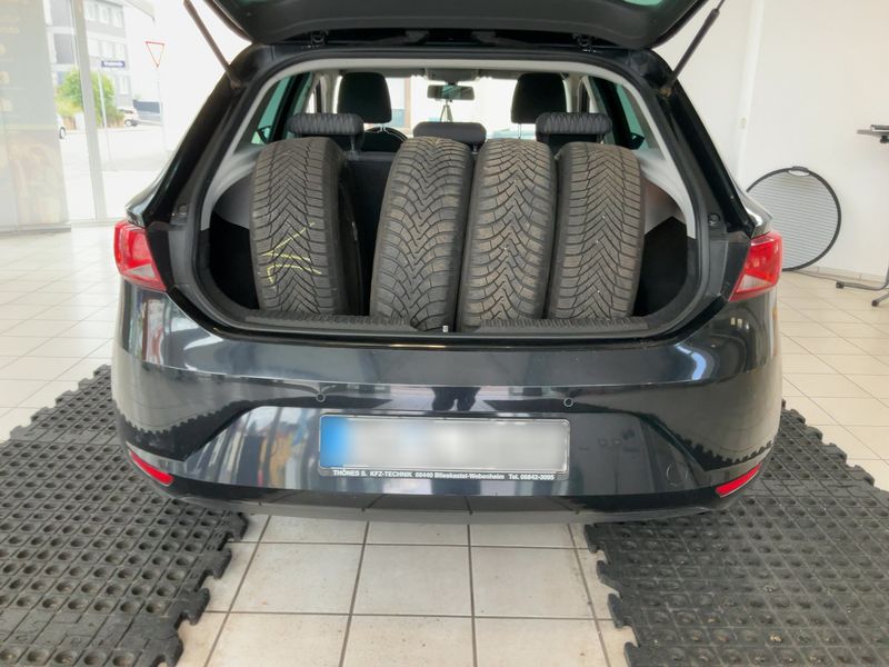 Seat Leon 1.6 TDI Style 2013 – снимка 16