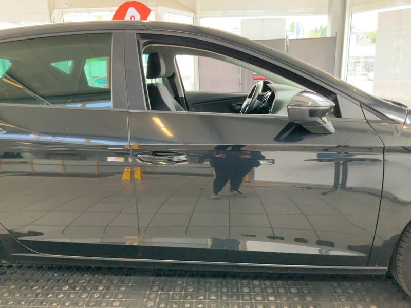 Seat Leon 1.6 TDI Style 2013 – снимка 10