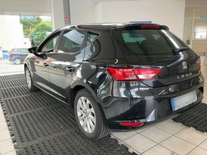 Seat Leon 1.6 TDI Style 2013 – снимка 6
