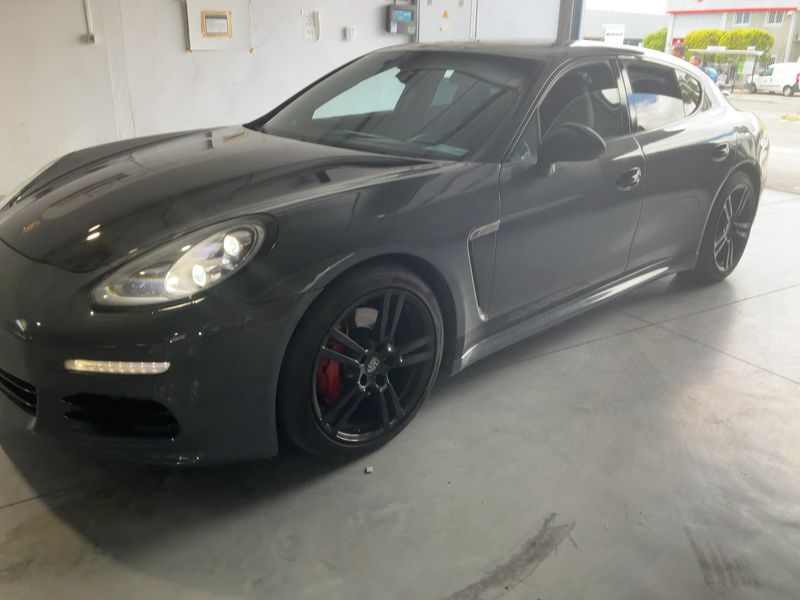 Porsche Panamera Diesel 2013 – снимка 2