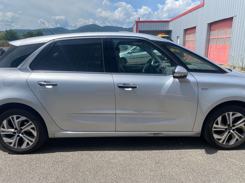 Citroen C4 Picasso 1.6 e-HDi Exclusive 2014 – снимка 10