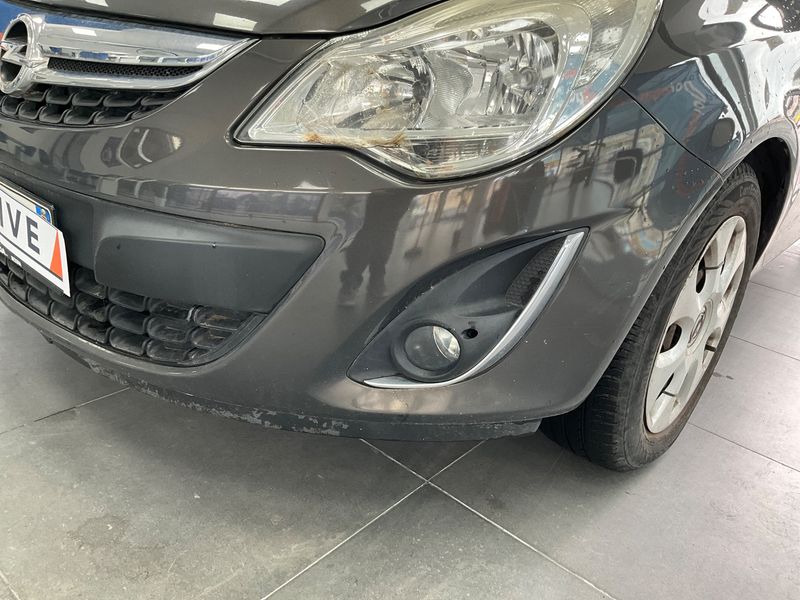 Opel Corsa 1.2 Edition 2013 – снимка 48