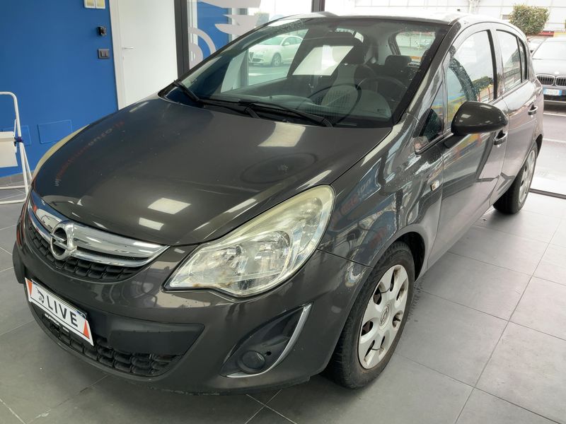 Opel Corsa 1.2 Edition 2013 – снимка 1
