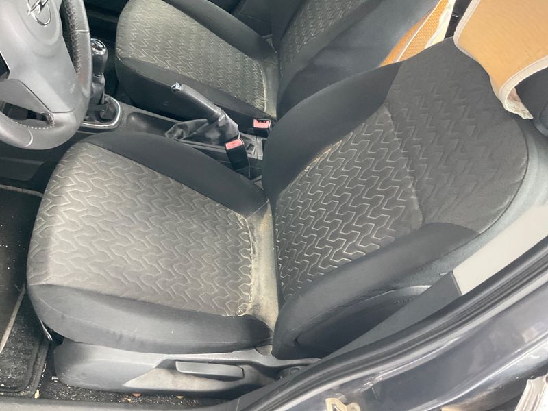 Opel Corsa 1.2 Edition 2013 – снимка 33