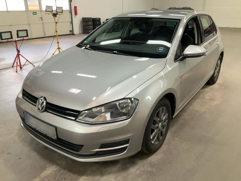 Volkswagen Golf VII 1.2 TSI Trendline BlueMotion Tech 2013 – снимка 1