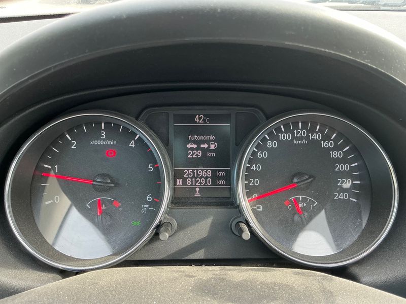 Nissan Qashqai 1.5 Turbodiesel Acenta 2011 – снимка 4