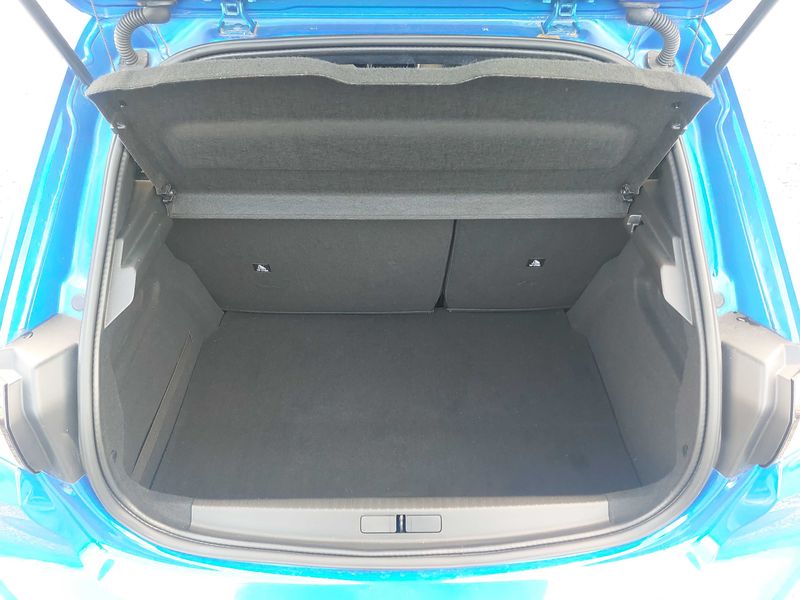 Peugeot 208 1.2 PureTech Allure Pack 2021 – снимка 9
