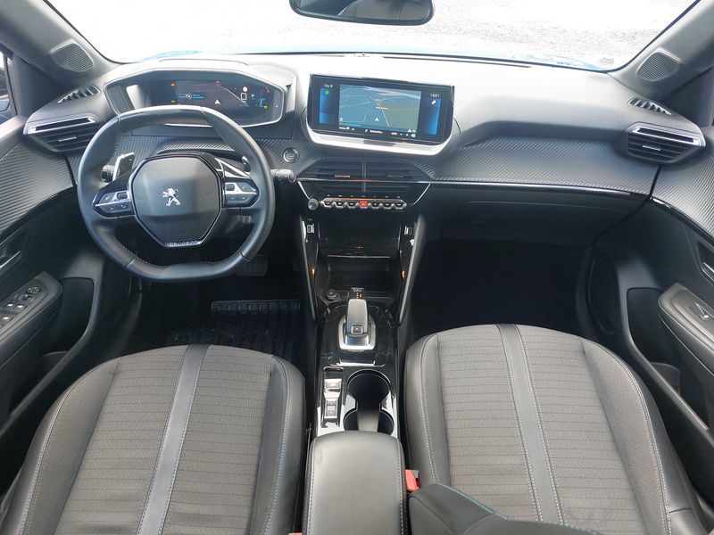Peugeot 208 1.2 PureTech Allure Pack 2021 – снимка 11