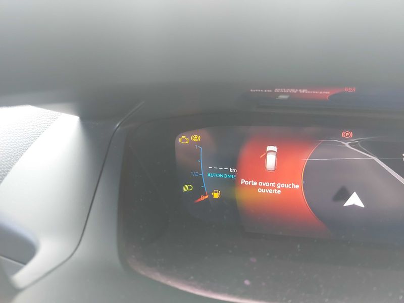 Peugeot 208 1.2 PureTech Allure Pack 2021 – снимка 36