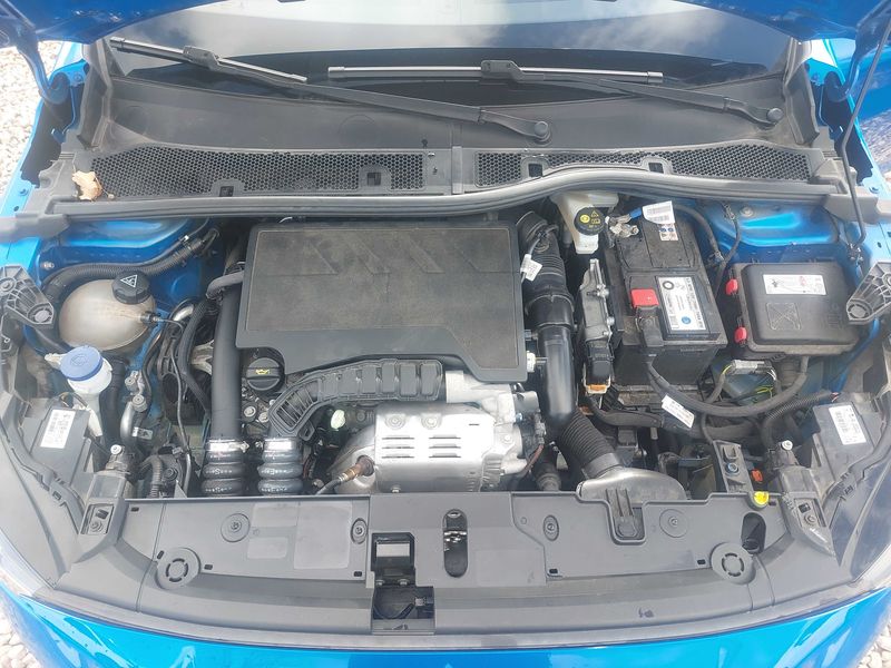 Peugeot 208 1.2 PureTech Allure Pack 2021 – снимка 8
