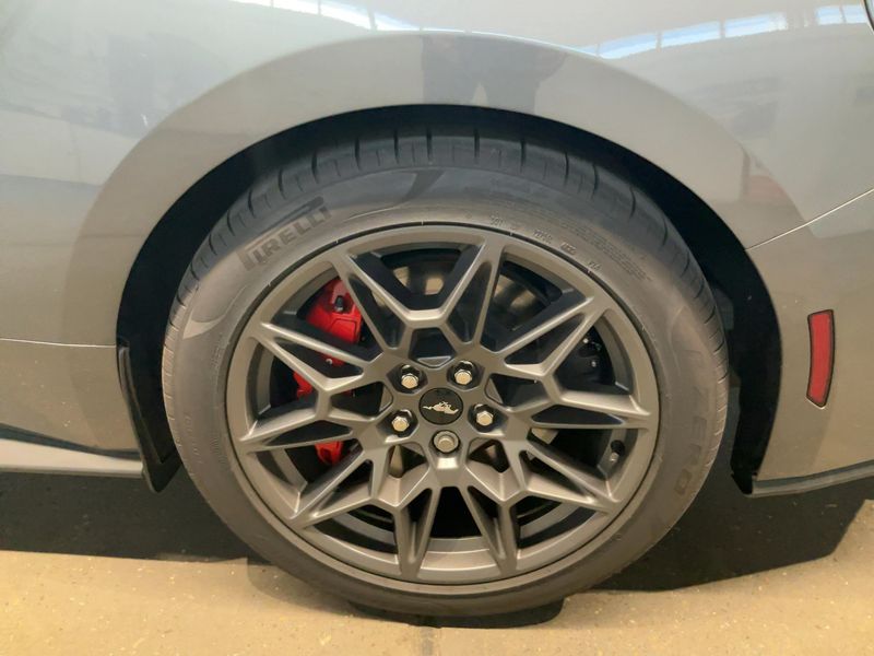 Ford Mustang 5.0 Ti-VCT V8 GT Fastback 2025 – снимка 5
