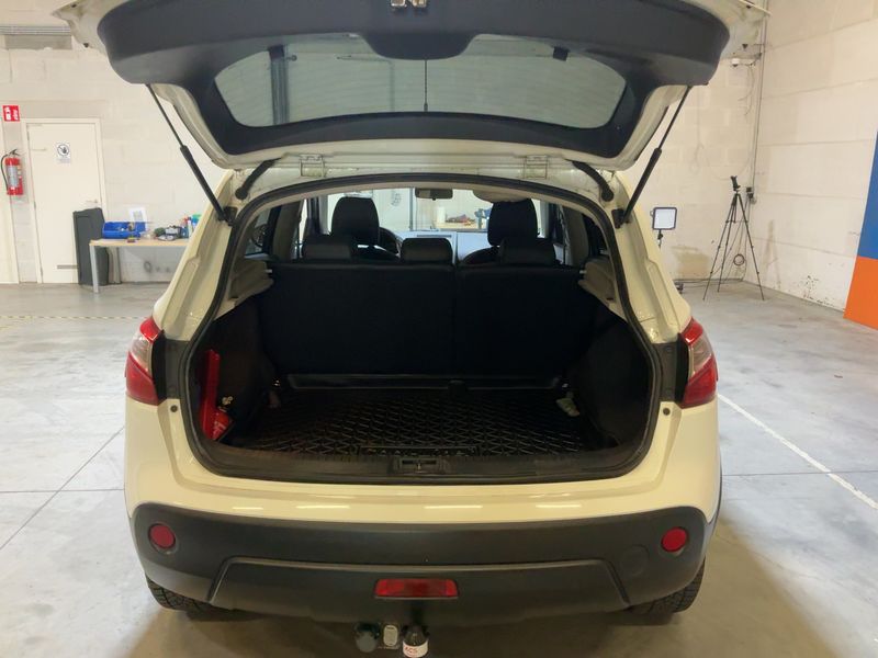 Nissan Qashqai 1.6 dCi 360 2012 – снимка 16