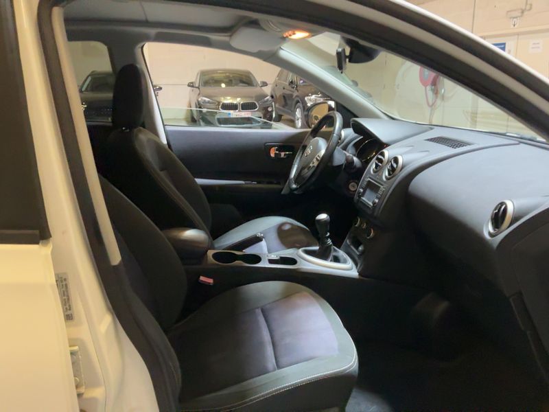 Nissan Qashqai 1.6 dCi 360 2012 – снимка 17