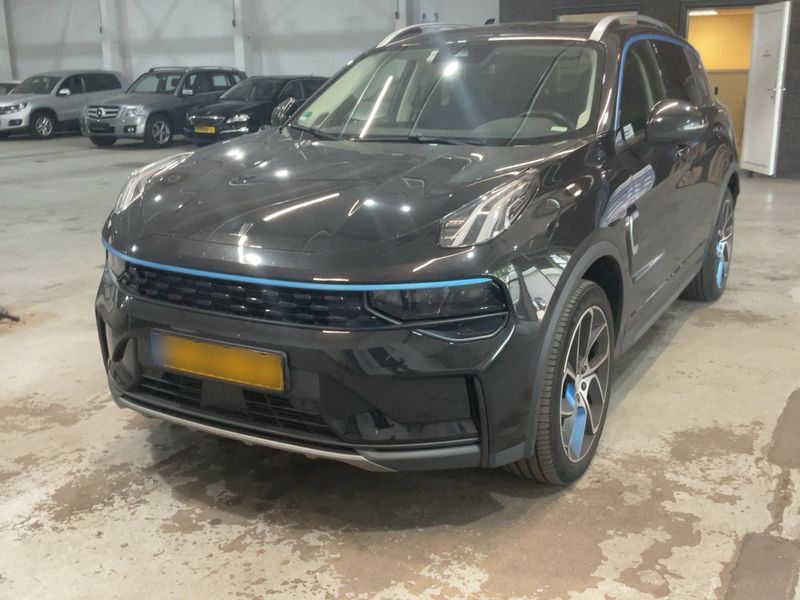 Lynk & Co 01 1.5 Hybrid 2021 – снимка 1