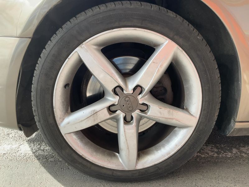 Audi A4 2.0 TDI 2008 – снимка 17