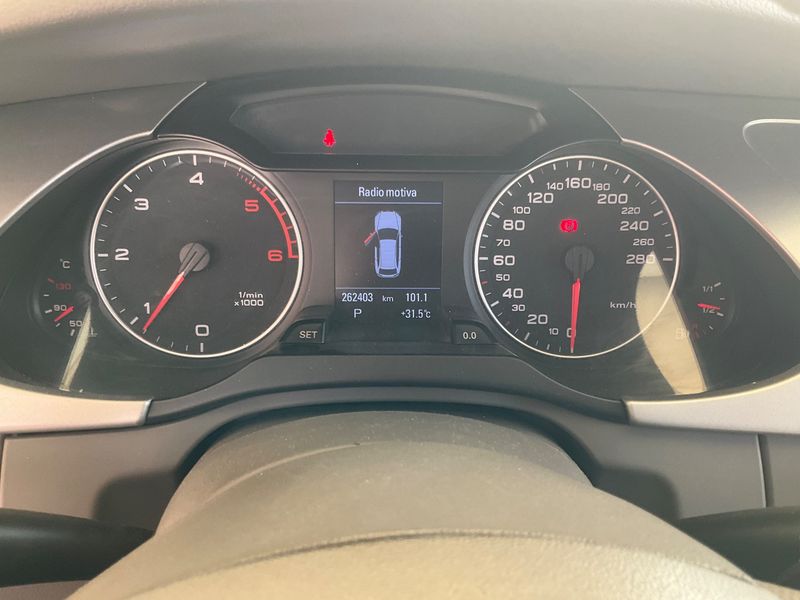 Audi A4 2.0 TDI 2008 – снимка 13