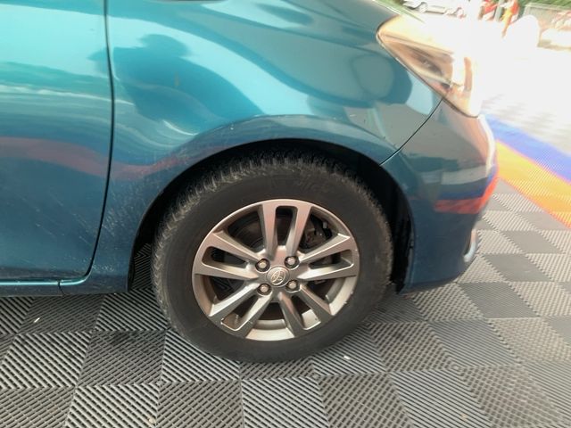 Toyota Yaris 1.0 VVT-i Active 2014 – снимка 11