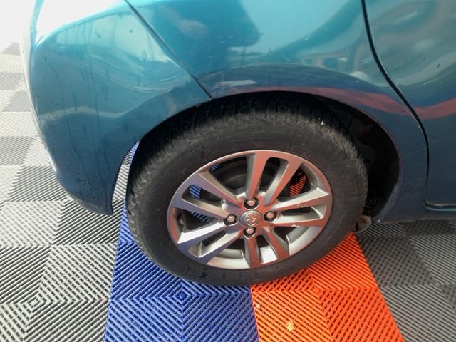 Toyota Yaris 1.0 VVT-i Active 2014 – снимка 9