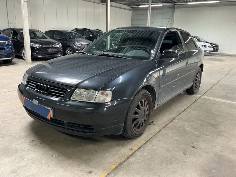 Audi A3 1.6 Ambiente 1998 – снимка 1