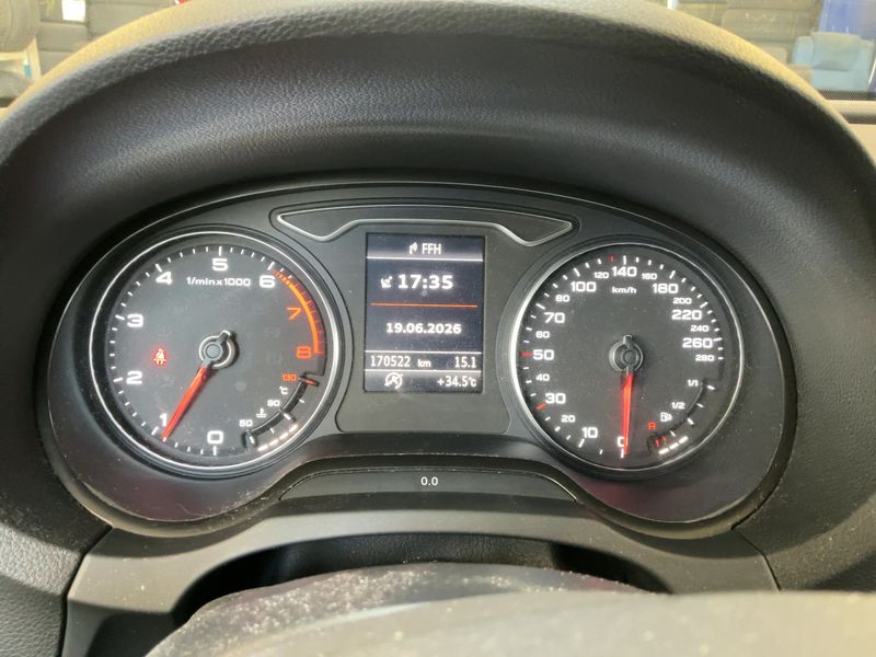 Audi A3 Sportback 1.2 TFSI Ambiente 2013 – снимка 19