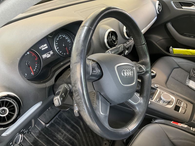 Audi A3 Sportback 1.2 TFSI Ambiente 2013 – снимка 25