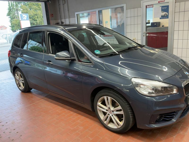 BMW 2er 218d Gran Tourer Sport Line 2017 – снимка 12