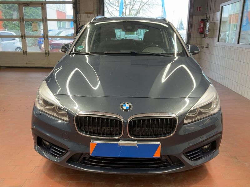 BMW 2er 218d Gran Tourer Sport Line 2017 – снимка 14