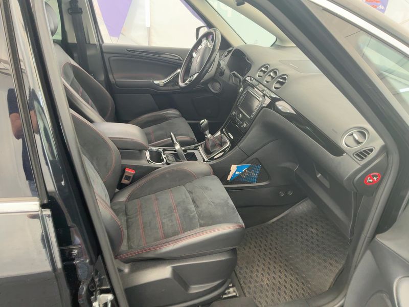 Ford S-Max 2.0 EcoBoost Titanium S 2014 – снимка 17