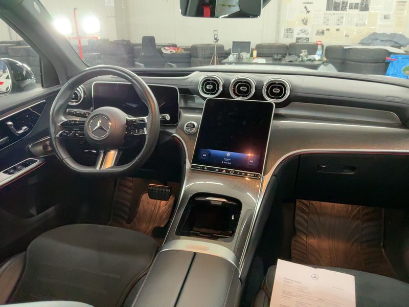 Mercedes-Benz GLC-Klasse GLC 300 d Mild-Hybrid 4Matic AMG Line 2024 – снимка 18