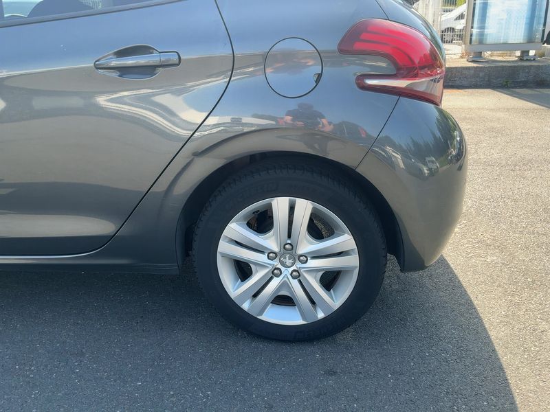 Peugeot 208 1.2 PureTech Style 2016 – снимка 5