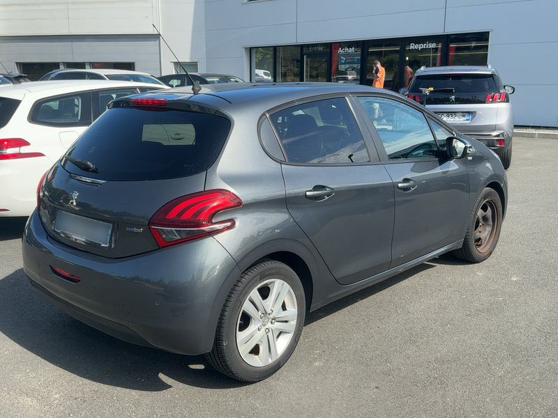 Peugeot 208 1.2 PureTech Style 2016 – снимка 8