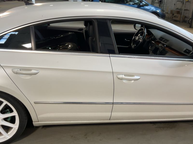 Volkswagen CC 2.0 TDI BlueMotion Tech 2013 – снимка 10