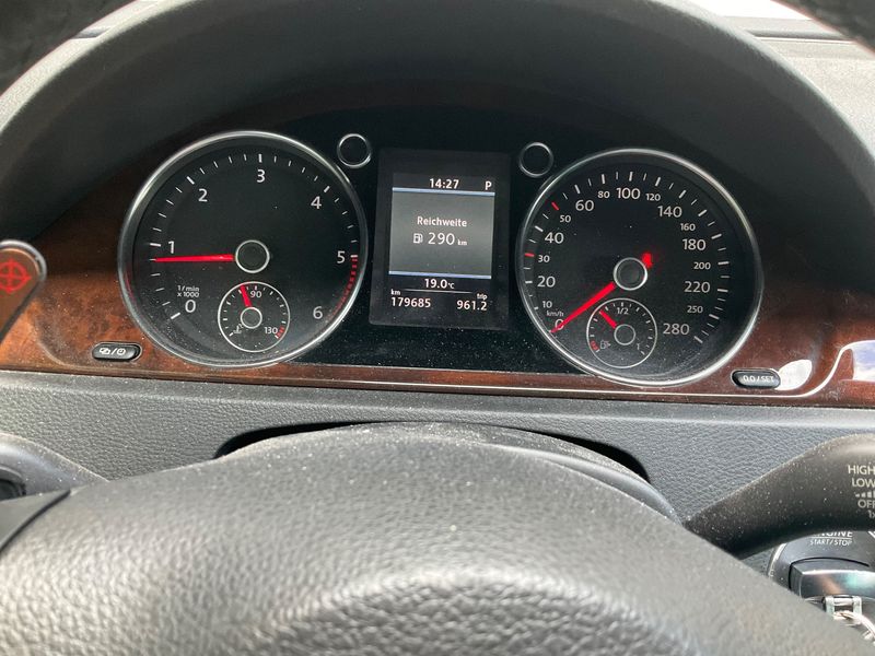 Volkswagen CC 2.0 TDI BlueMotion Tech 2013 – снимка 19
