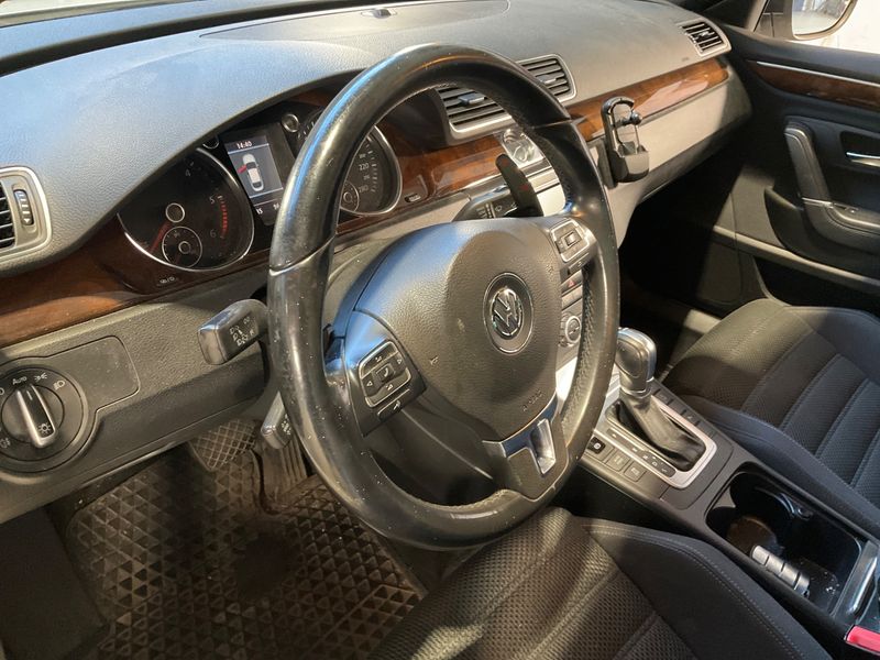 Volkswagen CC 2.0 TDI BlueMotion Tech 2013 – снимка 36