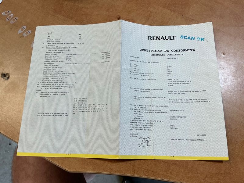 Renault Clio 1.5 dCi Expression 2015 – снимка 6