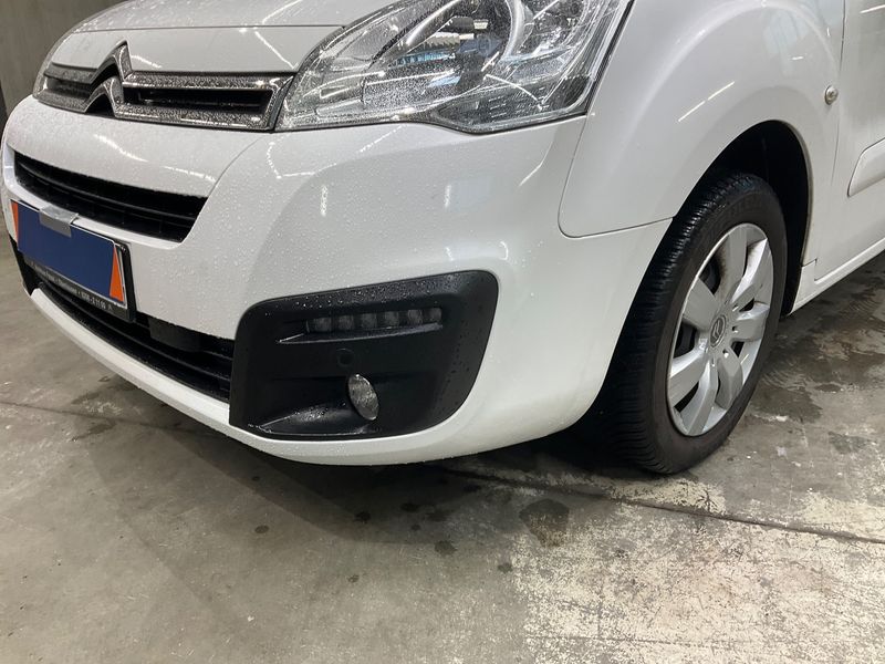 Citroen Berlingo 1.6 Blue-HDi Selection 2018 – снимка 35