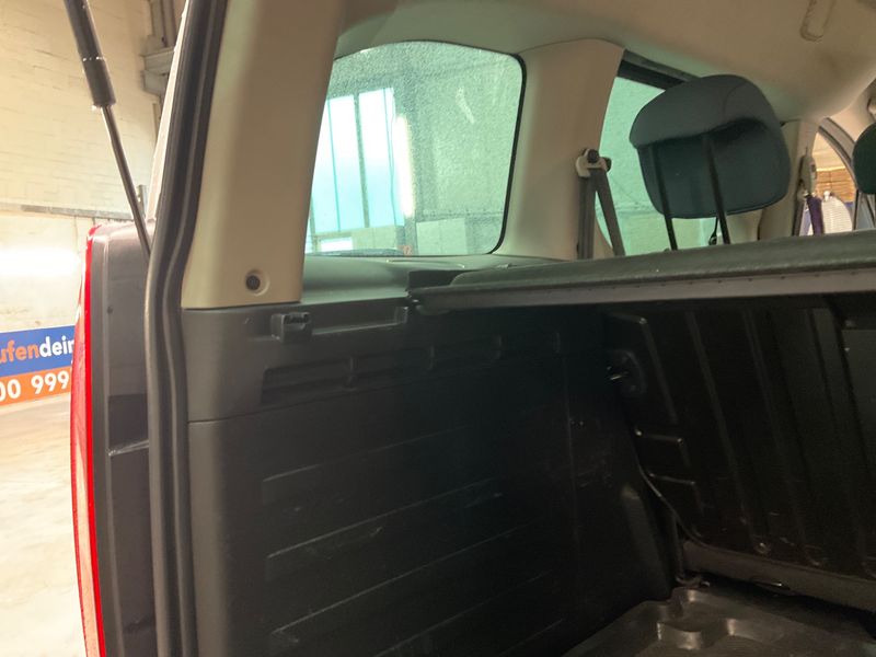 Citroen Berlingo 1.6 Blue-HDi Selection 2018 – снимка 30
