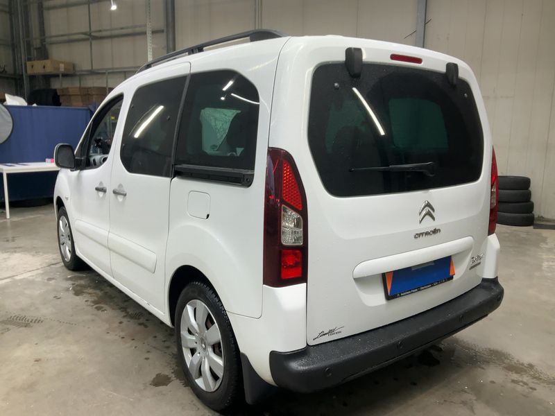 Citroen Berlingo 1.6 Blue-HDi Selection 2018 – снимка 6