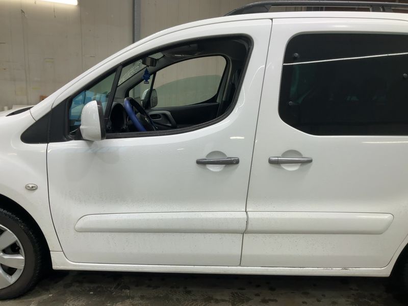 Citroen Berlingo 1.6 Blue-HDi Selection 2018 – снимка 4