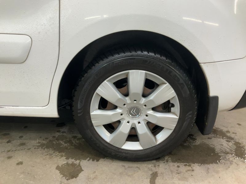 Citroen Berlingo 1.6 Blue-HDi Selection 2018 – снимка 5