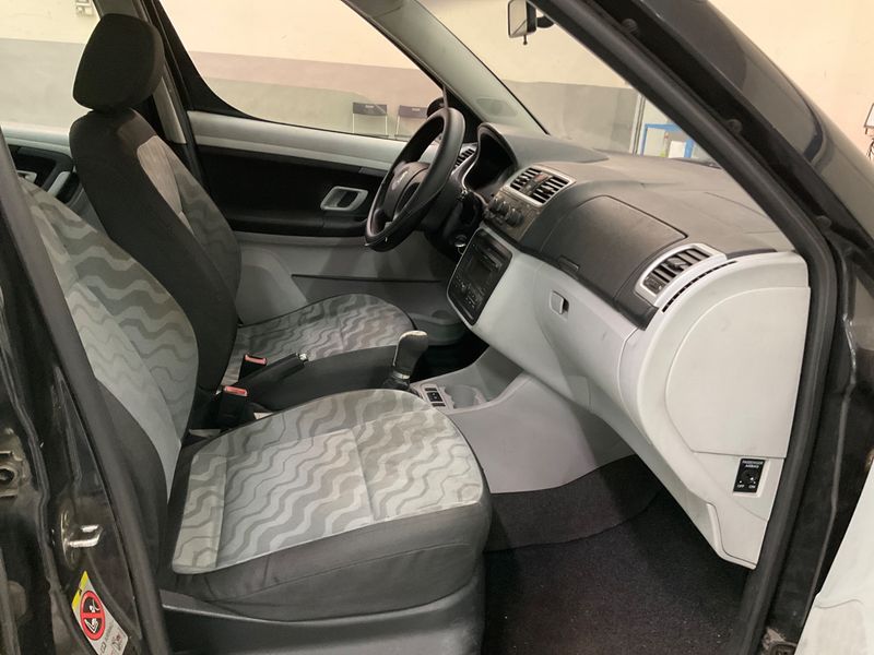 Skoda Roomster 1.4 TDI Style 2008 – снимка 3