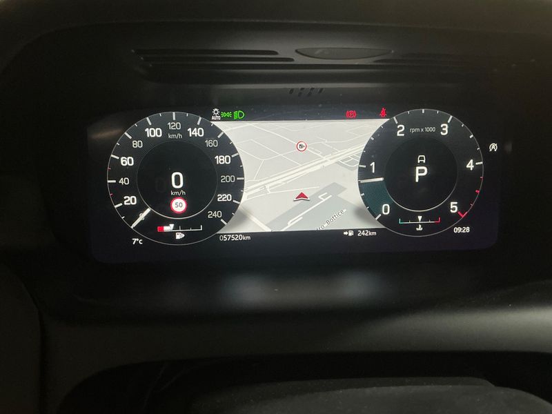 Land Rover Discovery Sport D165 Mild-Hybrid SE AWD 2021 – снимка 18