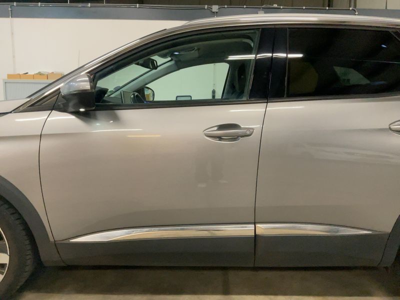 Peugeot 3008 1.2 PureTech Allure 2017 – снимка 4