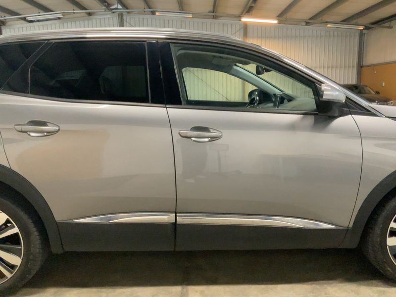 Peugeot 3008 1.2 PureTech Allure 2017 – снимка 10