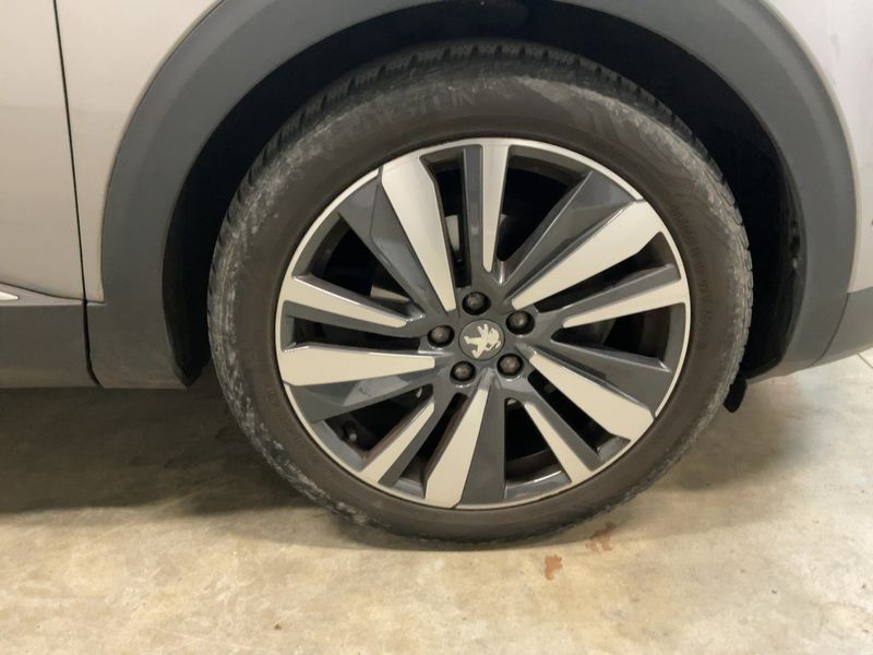 Peugeot 3008 1.2 PureTech Allure 2017 – снимка 11