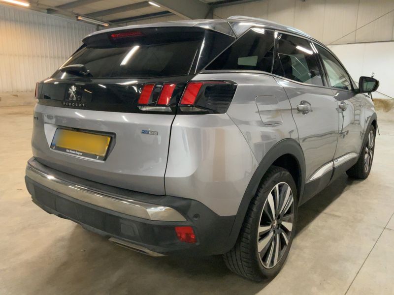 Peugeot 3008 1.2 PureTech Allure 2017 – снимка 8