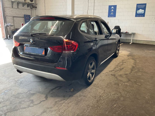 BMW X1 xDrive 25i 2010 – снимка 2