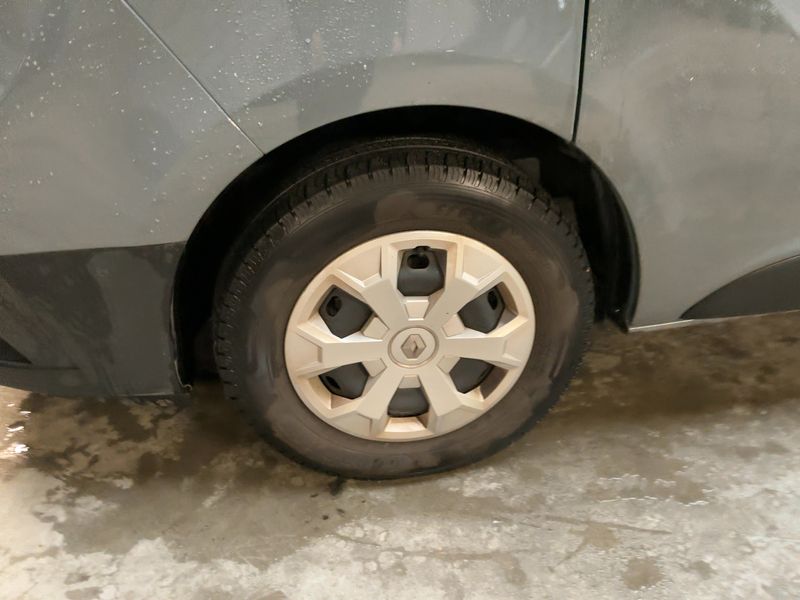 Renault Trafic 2.0 BLUE dCi Cabine Approfondie L1H1 3T Confort 2024 – снимка 3