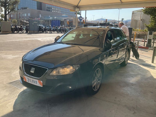 Seat Exeo 2.0 TDI Style 2010 – снимка 1